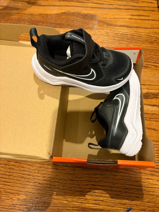 Nike Other - Nike Toddler 6c Black and White Running Shoes
